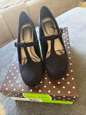 Kelly & Katie Black T-Strap Dress Shoes